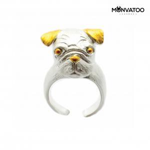 Posh Pug Ring