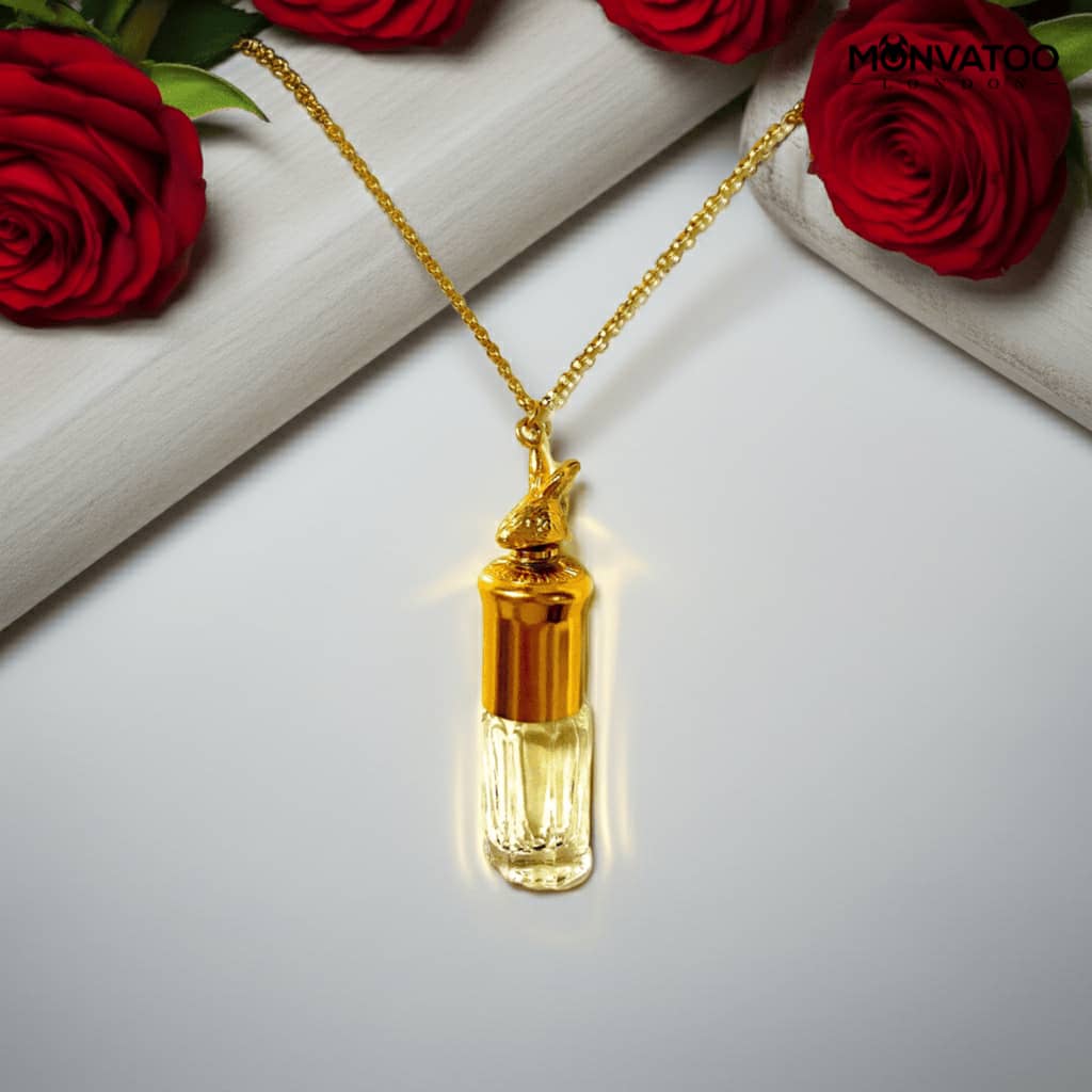 Fantasy niche perfume jewellery with rose and jasmine notes